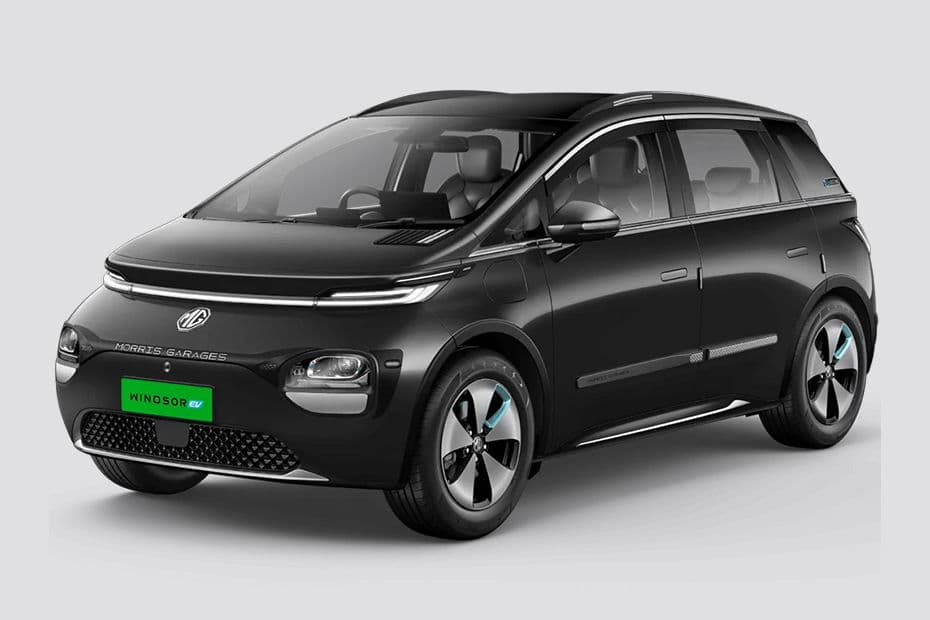MG Windsor EV Excite 38 kWh electric crossover exterior, front three-quarter view.